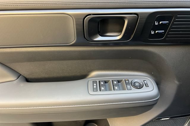 New 2026 Hyundai Santa Fe Calligraphy AWD/4WD image 10