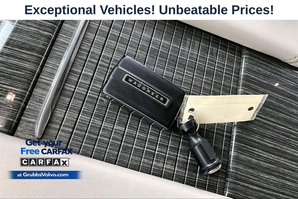Used 2022 Jeep Wagoneer Series II AWD/4WD image 11