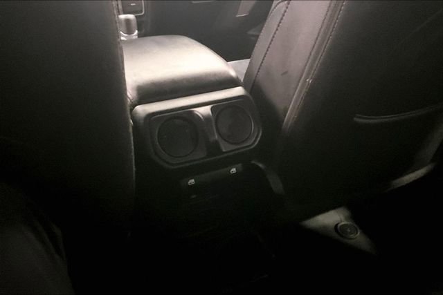 Used 2022 Jeep Gladiator Overland w/ Popular Equipment Package image 11