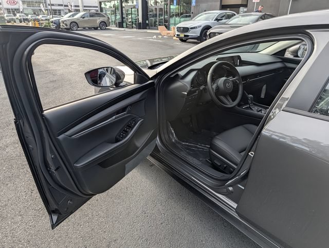 New 2026 MAZDA MAZDA3 2.5 S Sedan w/ Preferred Pkg FWD image 32