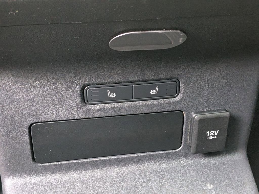 Used 2020 Land Rover Range Rover Velar R-Dynamic S AWD/4WD image 27