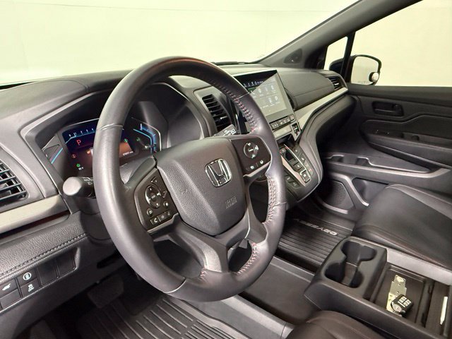 Used 2023 Honda Odyssey Sport image 15