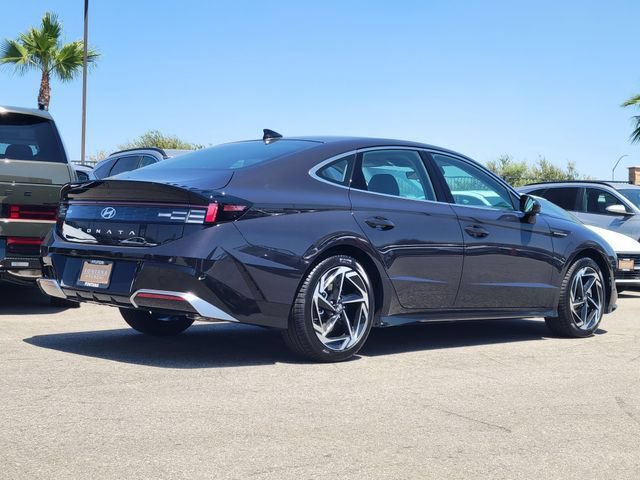New 2026 Hyundai Sonata SEL FWD image 2