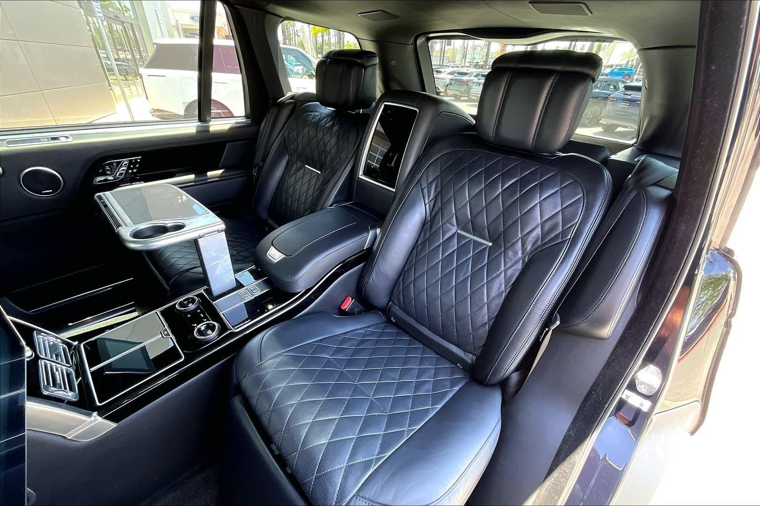 Used 2021 Land Rover Range Rover SV Autobiography Dynamic AWD/4WD image 26