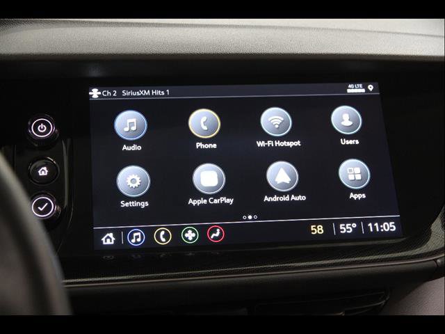 Used 2023 Buick Envision Essence image 10