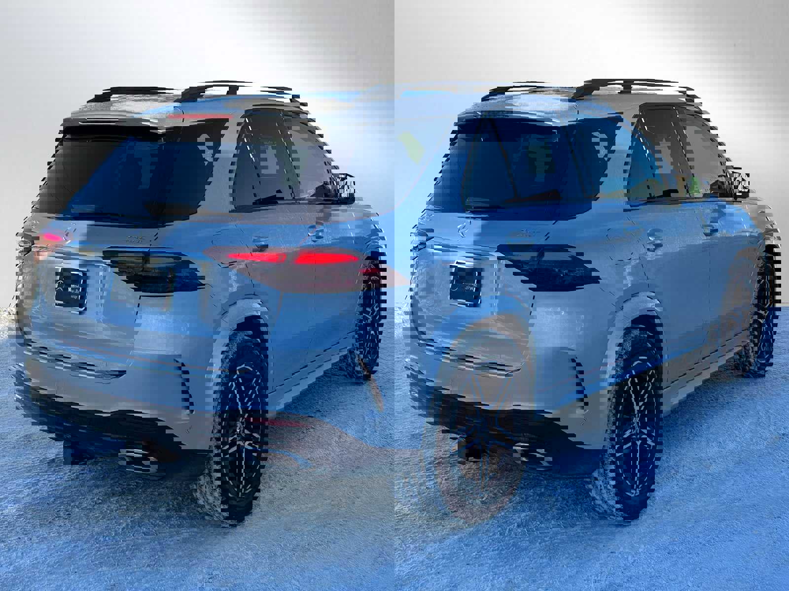 Used 2026 Mercedes-Benz GLE 450 4MATIC image 3