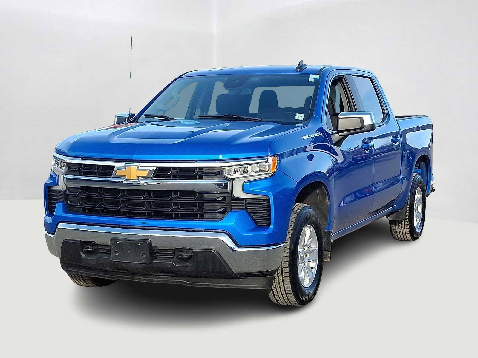 Used 2025 Chevrolet Silverado 1500 LT image 1