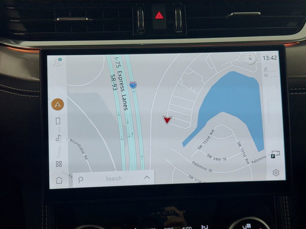 New 2026 Jaguar F-PACE R-Dynamic S image 13