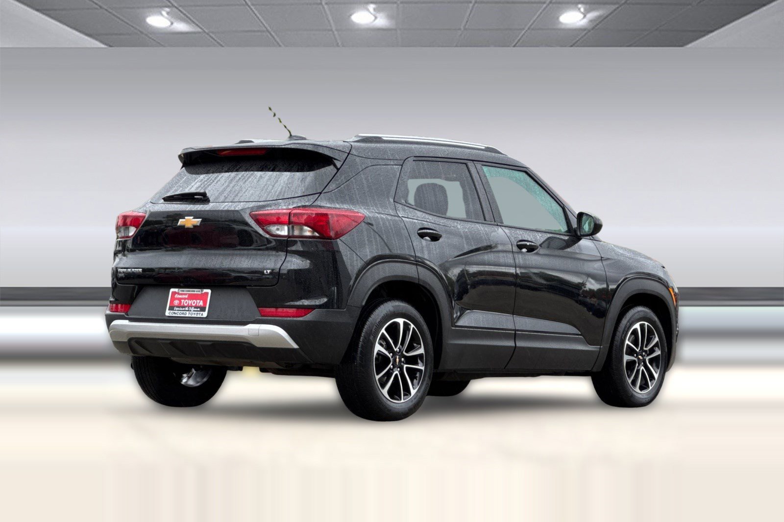 Used 2025 Chevrolet TrailBlazer LT image 3