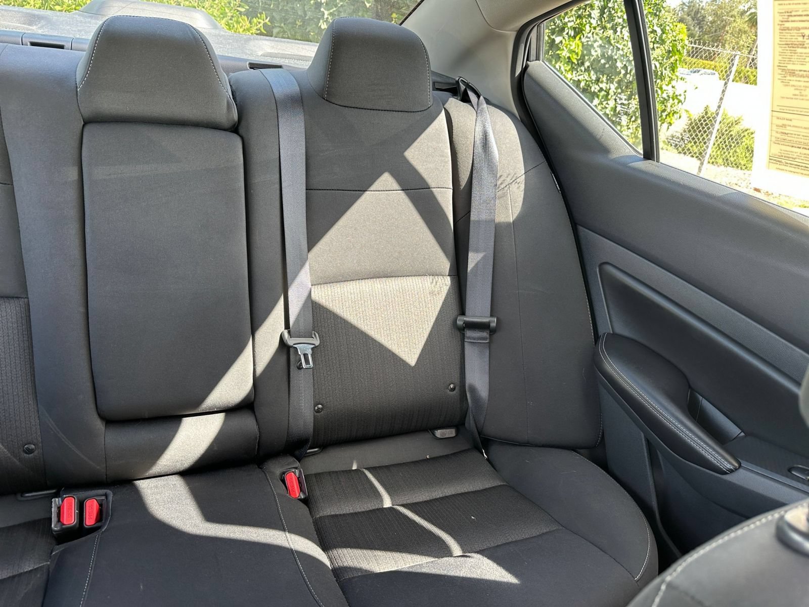 Used 2025 Nissan Altima 2.5 SV FWD image 36