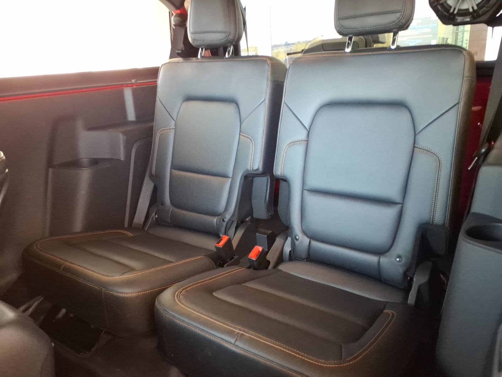 Used 2024 Ford Bronco Badlands AWD/4WD image 14