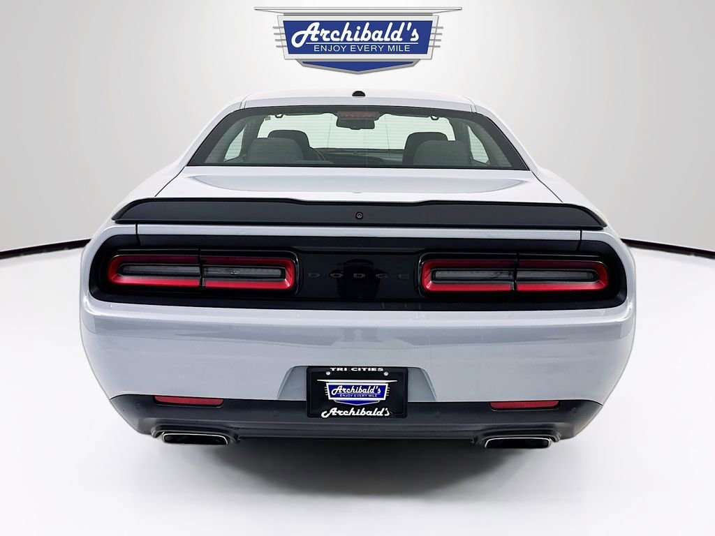 Used 2022 Dodge Challenger R/T w/ Blacktop Package image 6