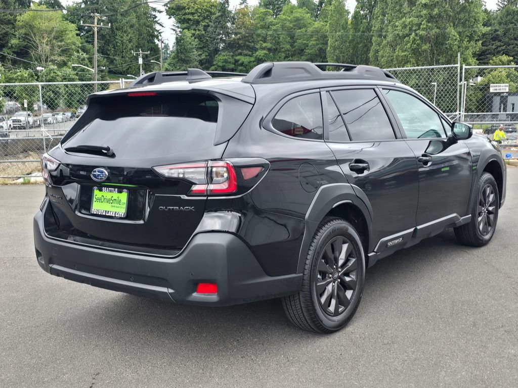 Used 2025 Subaru Outback Onyx Edition AWD/4WD image 7
