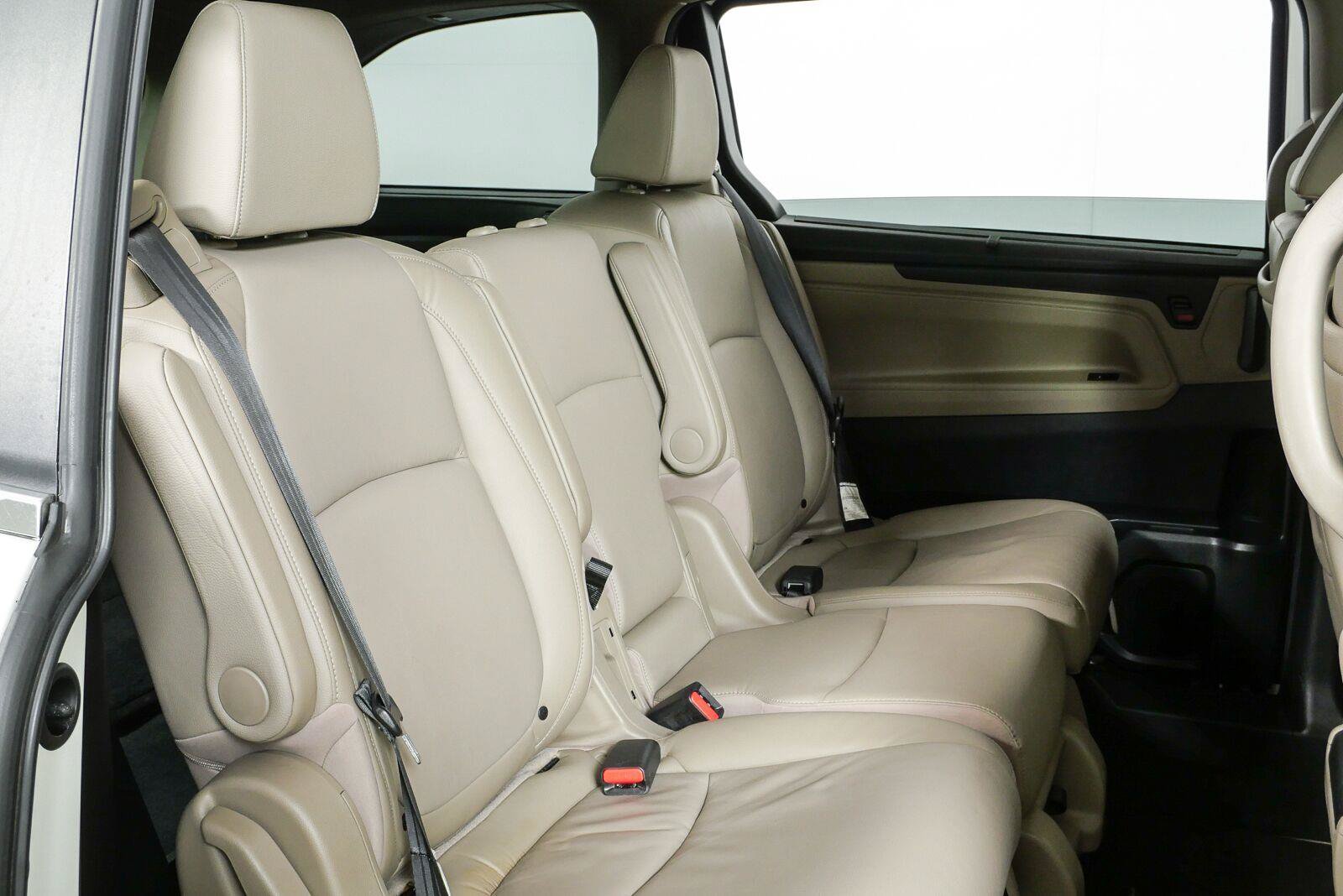 Used 2018 Honda Odyssey EX-L image 21