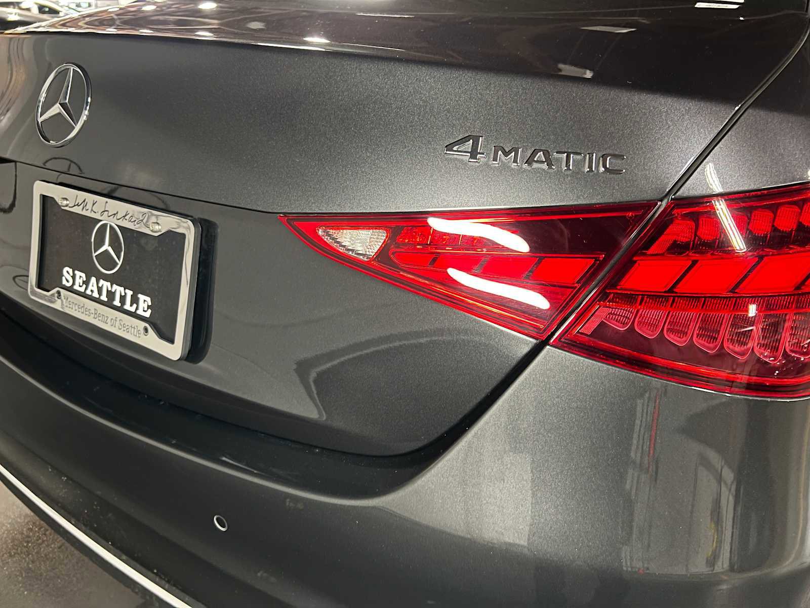 Used 2025 Mercedes-Benz C 300 4MATIC Sedan image 16