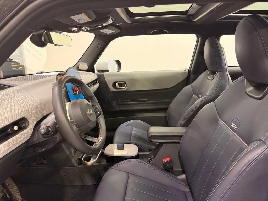 Certified 2025 MINI Cooper S FWD image 10
