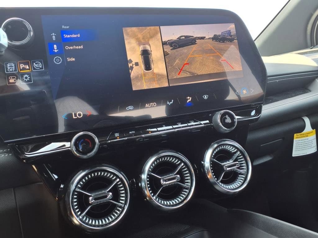 New 2025 Chevrolet Blazer EV LT image 8