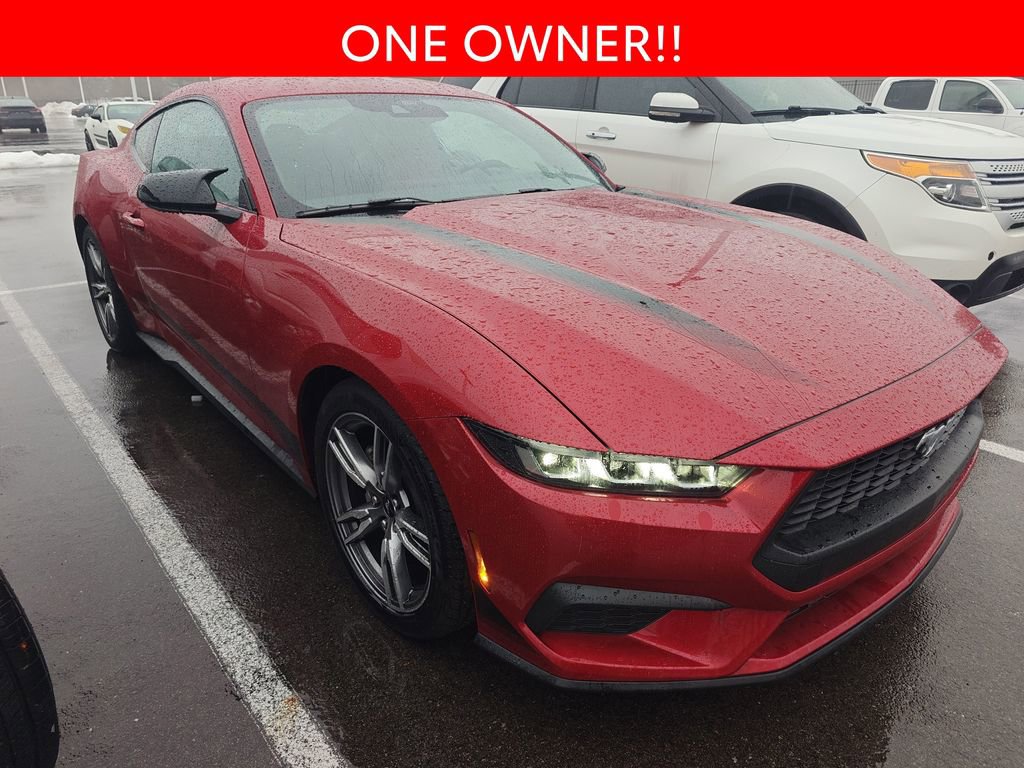 Used 2024 Ford Mustang Coupe image 3