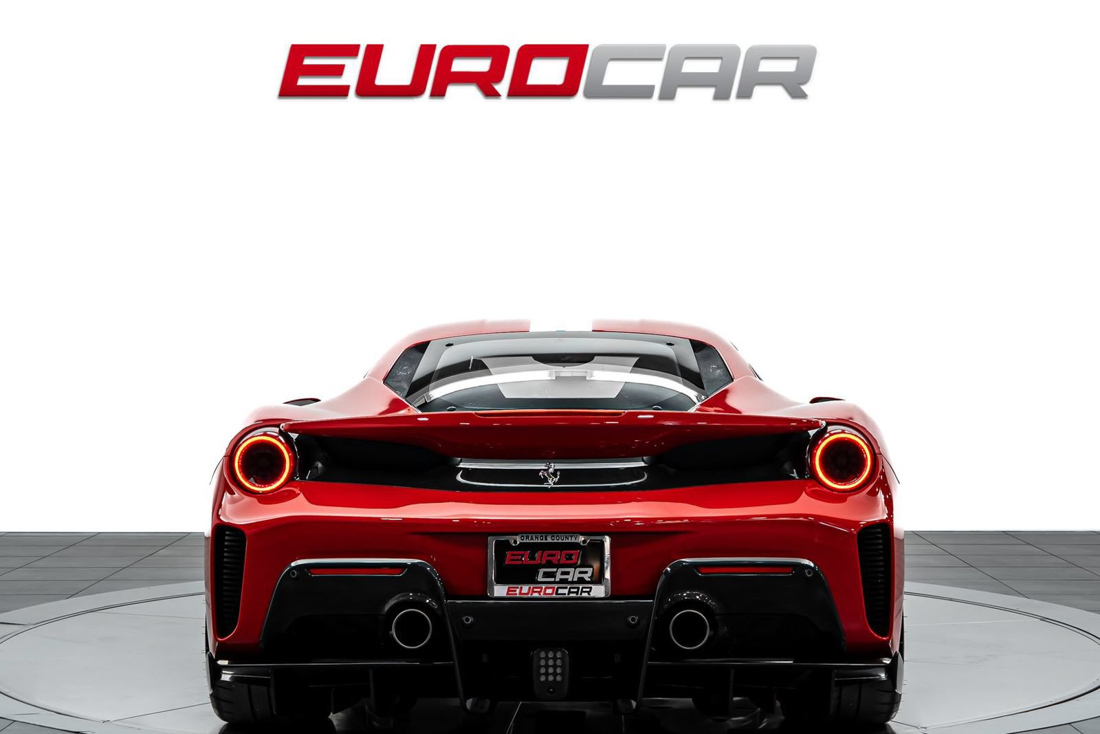 Used 2020 Ferrari 488 Pista Coupe RWD image 4