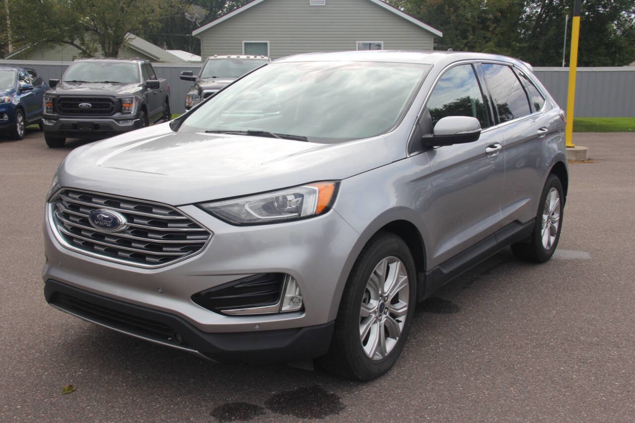 Used 2022 Ford Edge Titanium image 9