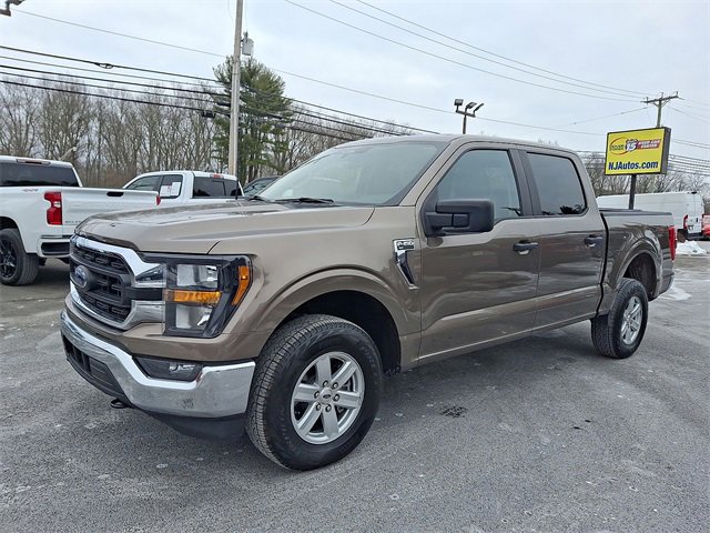 Used 2023 Ford F150 XLT image 2