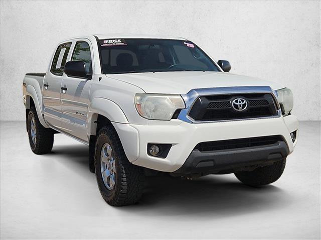 Used 2015 Toyota Tacoma 4x4 Double Cab w/ TRD Off-Road Package image 3