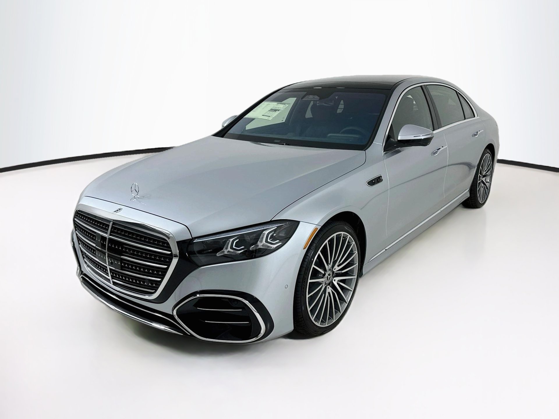 New 2027 Mercedes-Benz S 580 4MATIC Sedan image 3