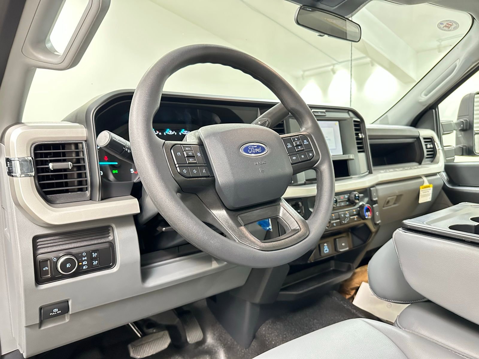 New 2025 Ford F350 XL w/ XL Chrome Package image 10
