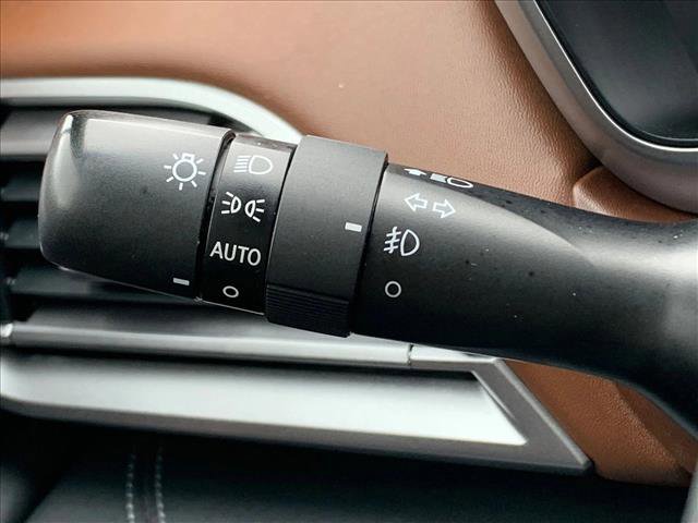 Used 2020 Subaru Outback Touring XT image 15