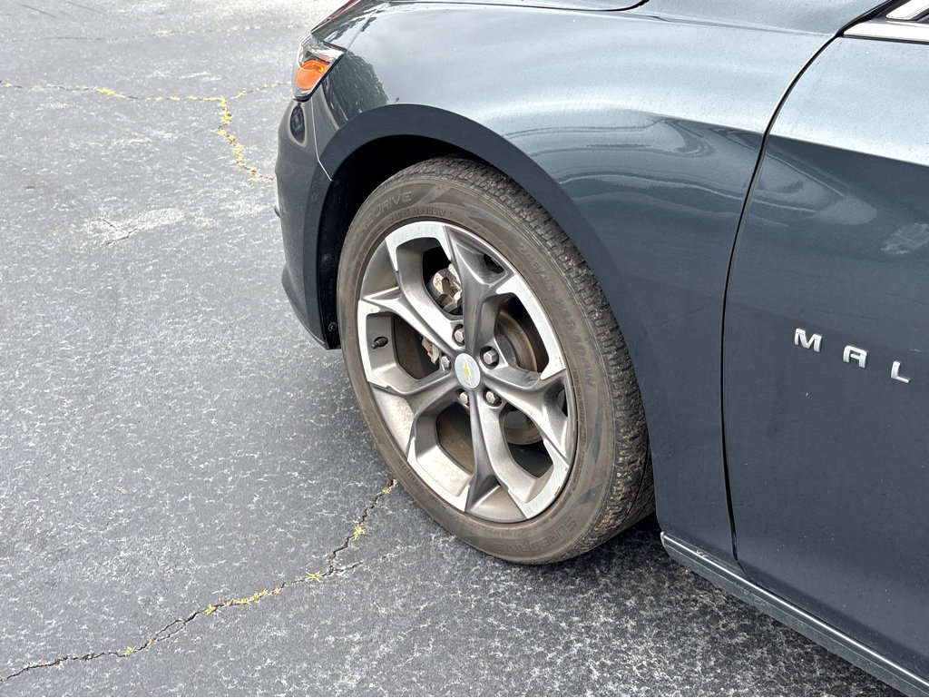 Used 2021 Chevrolet Malibu LT FWD image 24