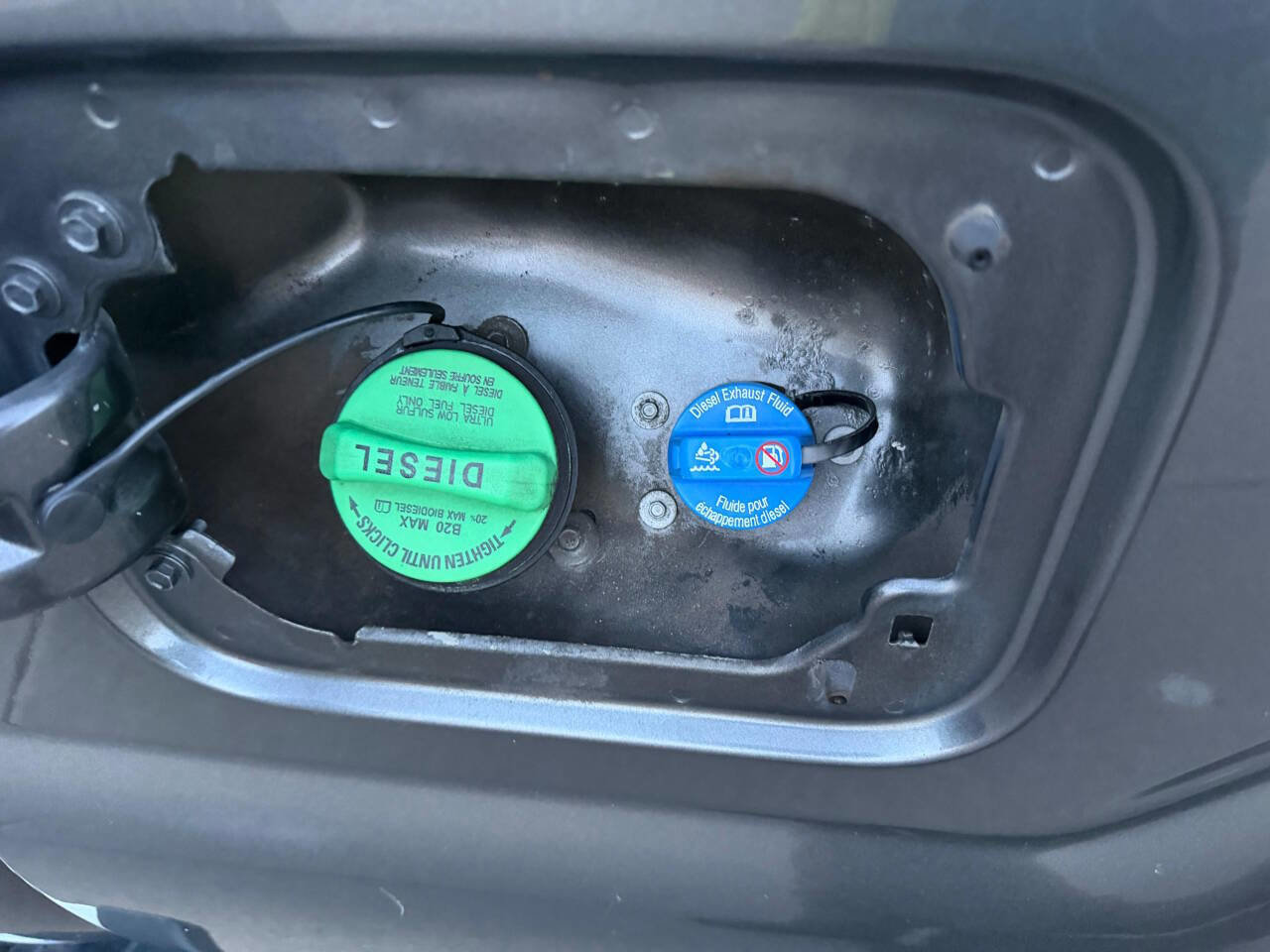 Used 2015 Ford F250 XLT w/ XLT Premium Package image 31