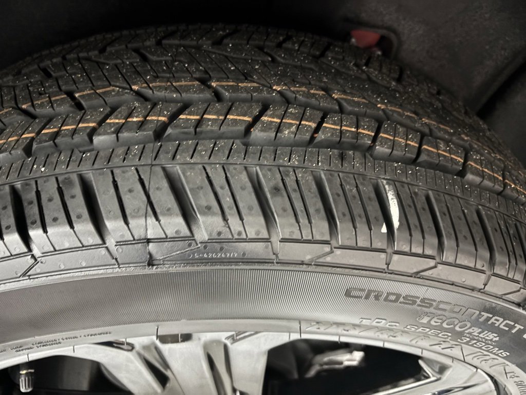 New 2026 GMC Acadia Elevation w/ Black Edition image 7