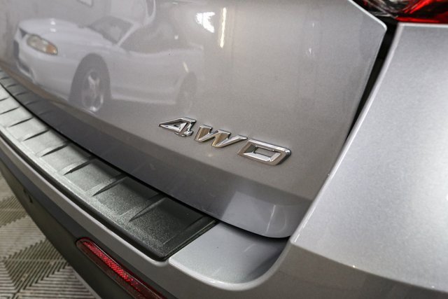 Used 2023 Ford Explorer XLT w/ Equipment Group 202A image 10