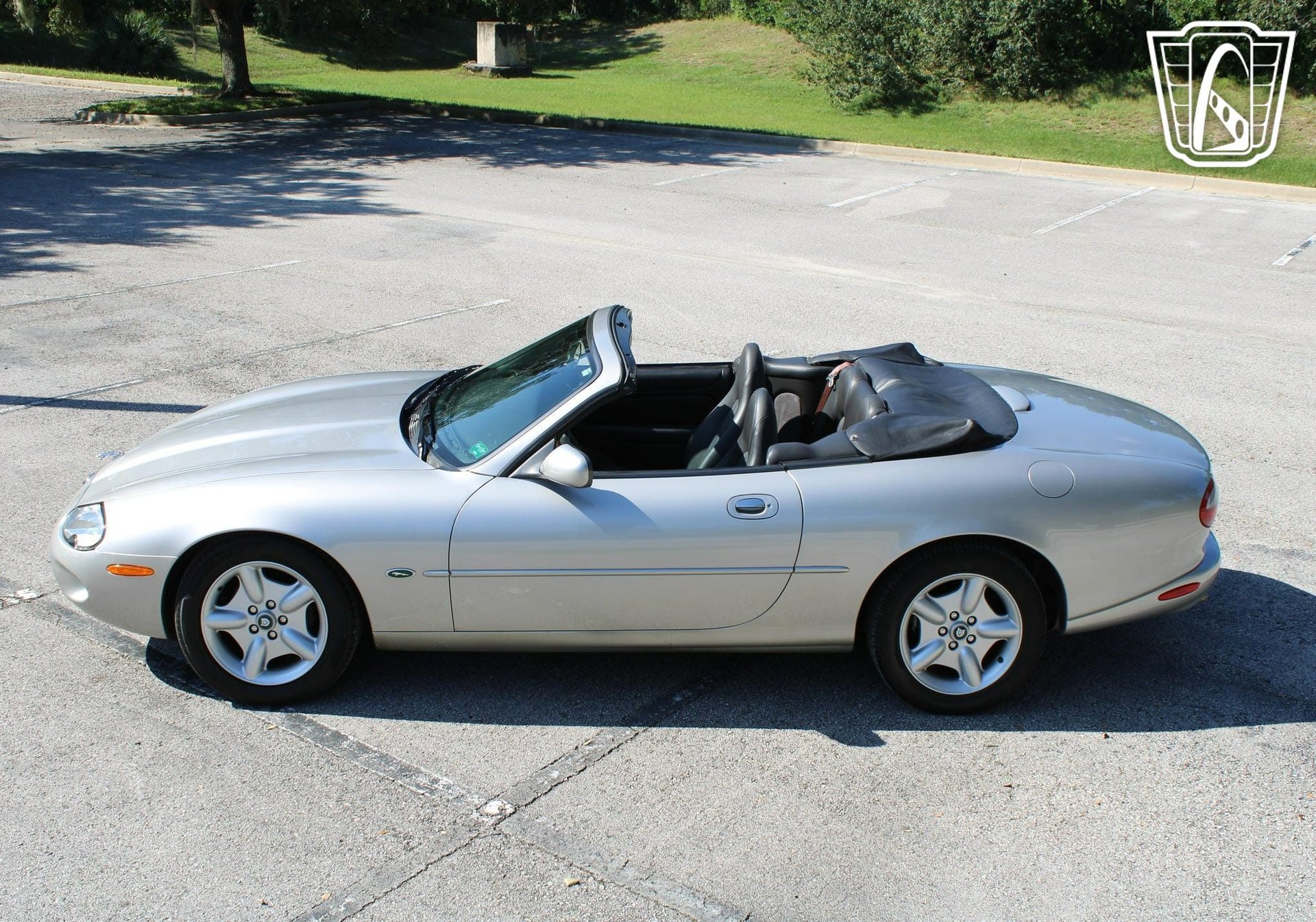 Used 1999 Jaguar XK8 Convertible image 20