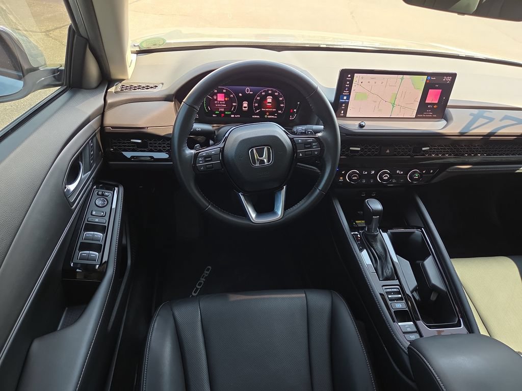 Used 2024 Honda Accord Touring image 13