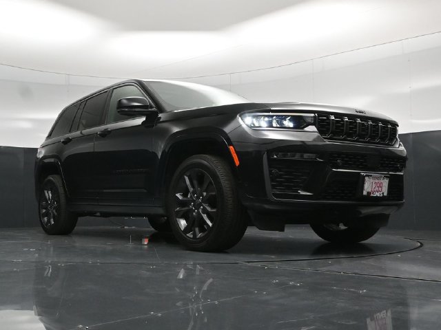 Used 2026 Jeep Grand Cherokee Limited AWD/4WD image 58