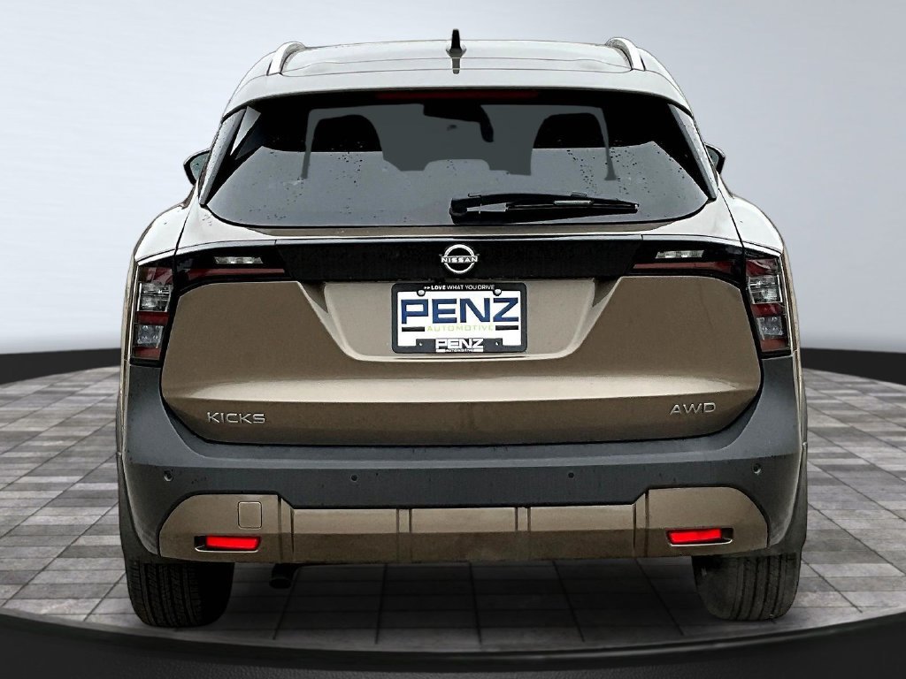New 2026 Nissan Kicks SV w/ SV Premium Package AWD/4WD image 4