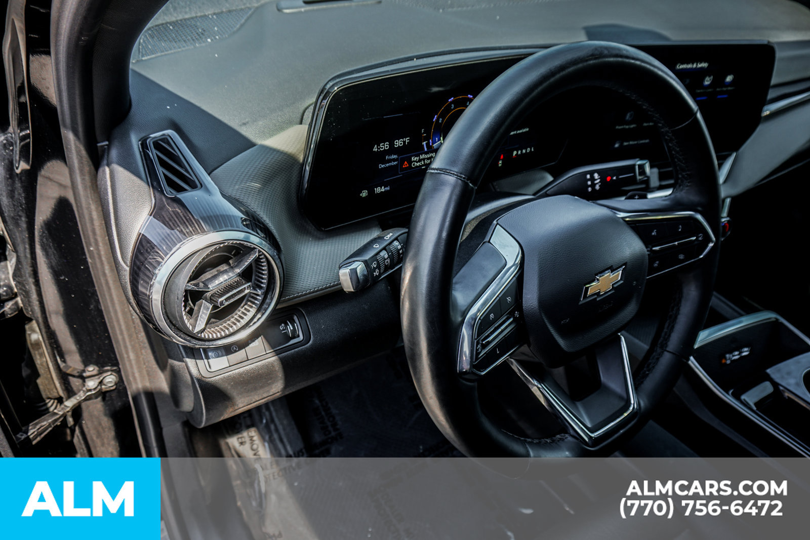 Used 2025 Chevrolet Equinox LT w/ Convenience Package II FWD image 36