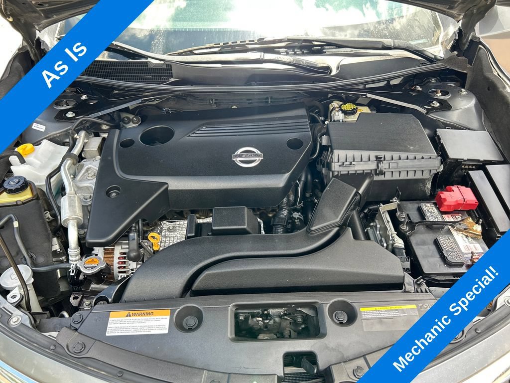 Used 2014 Nissan Altima 2.5 S w/ Display Audio Package FWD image 29