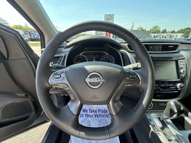 Certified 2024 Nissan Murano SV w/ SV Midnight Edition Package AWD/4WD image 18