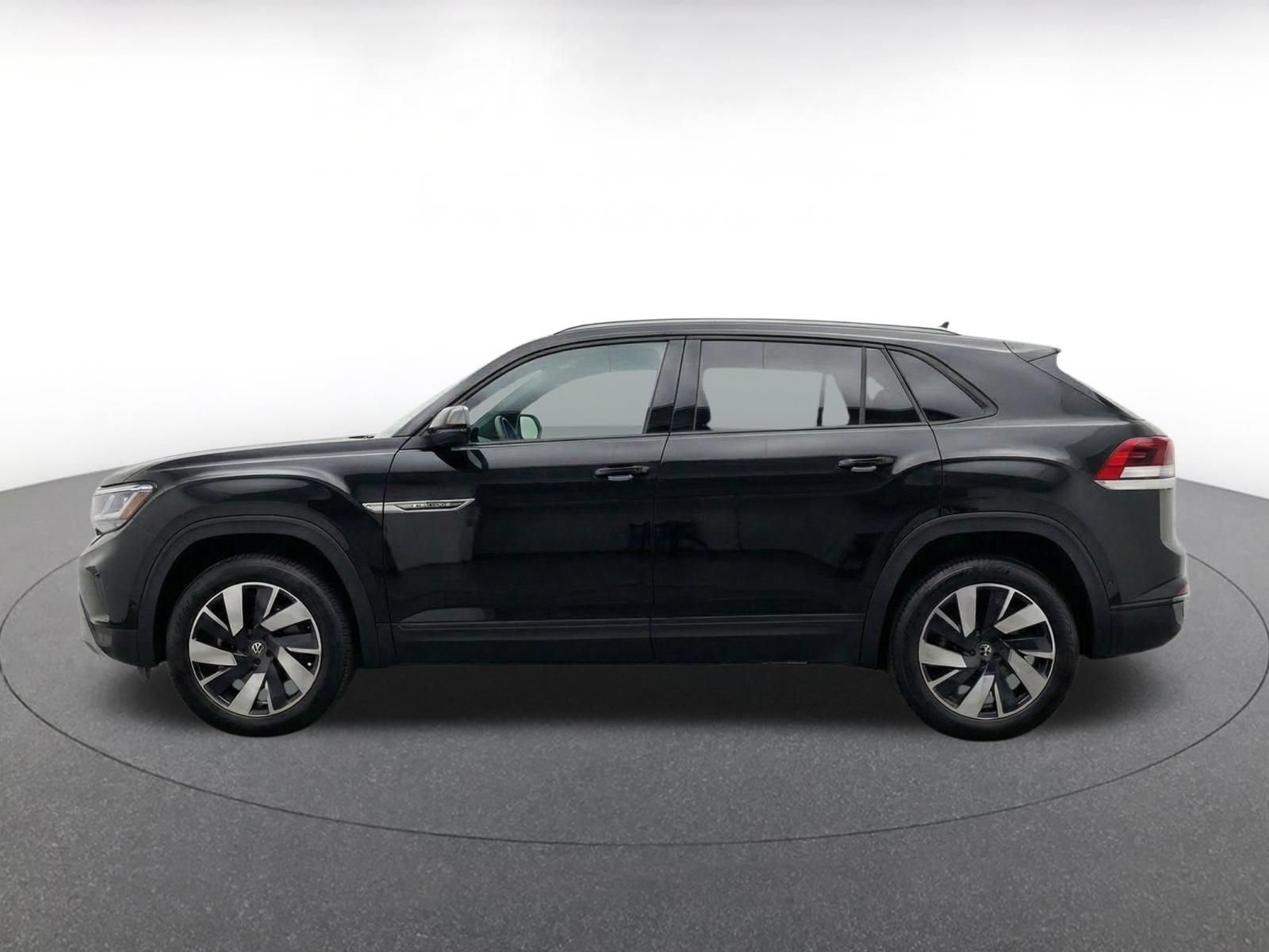 Used 2026 Volkswagen Atlas Cross Sport SE AWD/4WD image 4