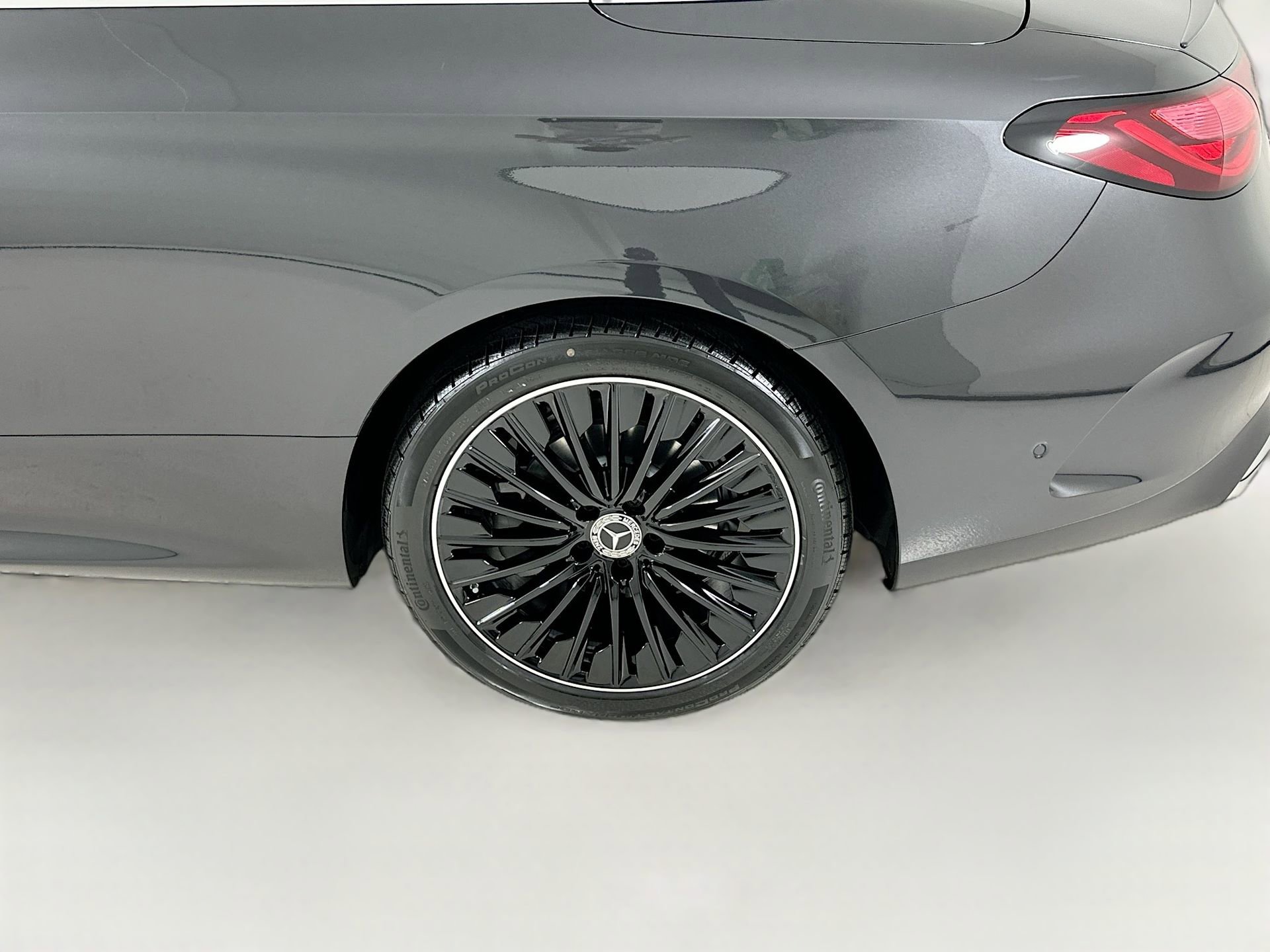 New 2026 Mercedes-Benz CLE 300 4MATIC Cabriolet image 34