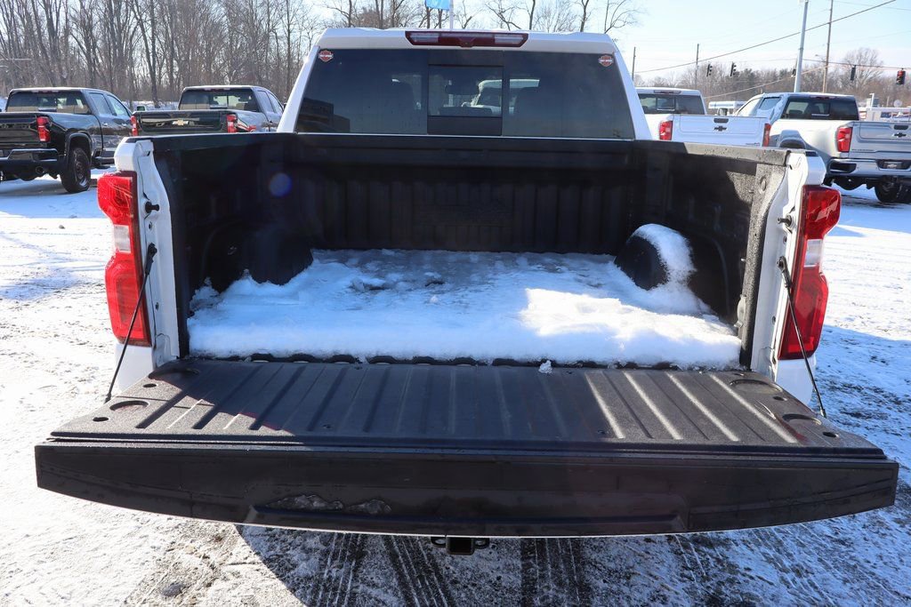 Used 2022 Chevrolet Silverado 1500 High Country image 32