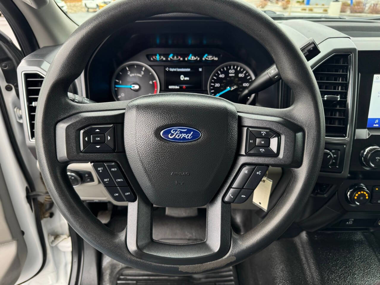 Used 2022 Ford F350 XLT AWD/4WD image 17