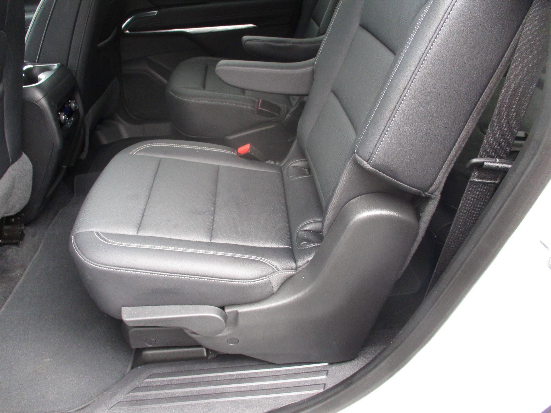 Certified 2025 Chevrolet Traverse LT image 5