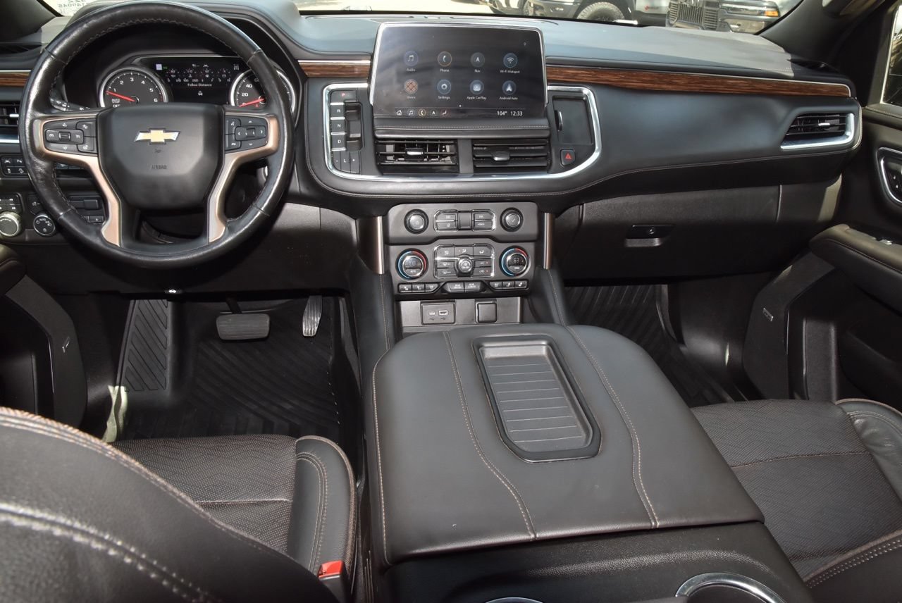 Used 2021 Chevrolet Tahoe High Country w/ Premium Package AWD/4WD image 17