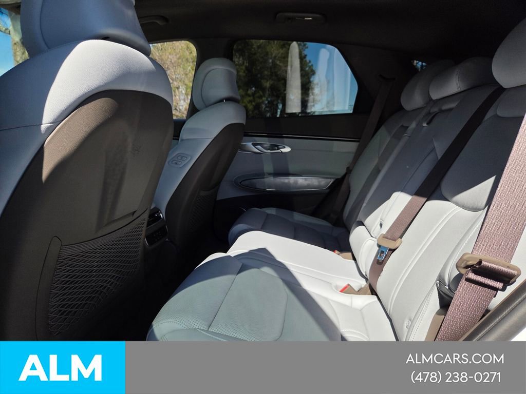 Used 2026 Genesis Electrified GV70 Advanced image 5