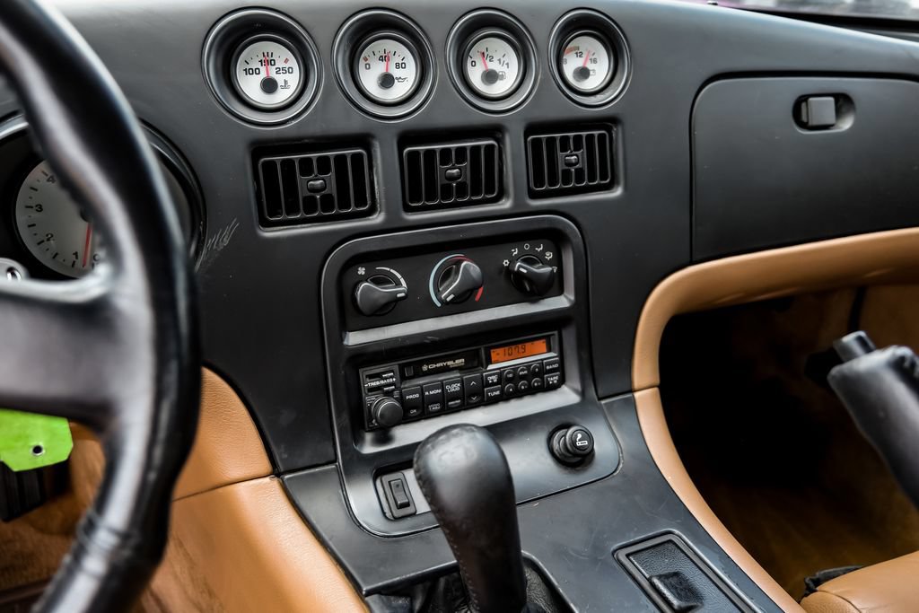 Used 1995 Dodge Viper RT/10 RWD image 19