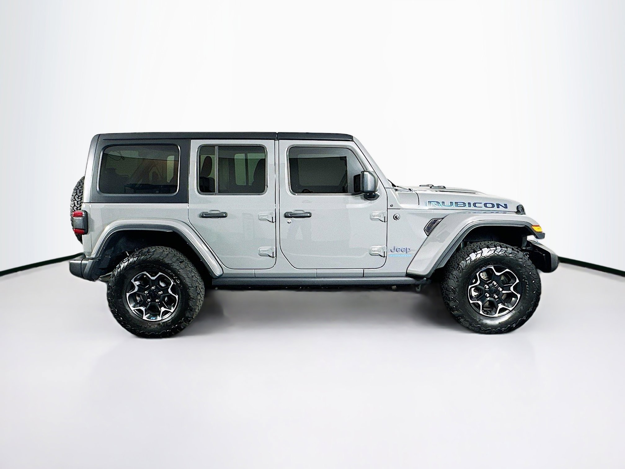 Used 2023 Jeep Wrangler Rubicon w/ Cold Weather Group image 10