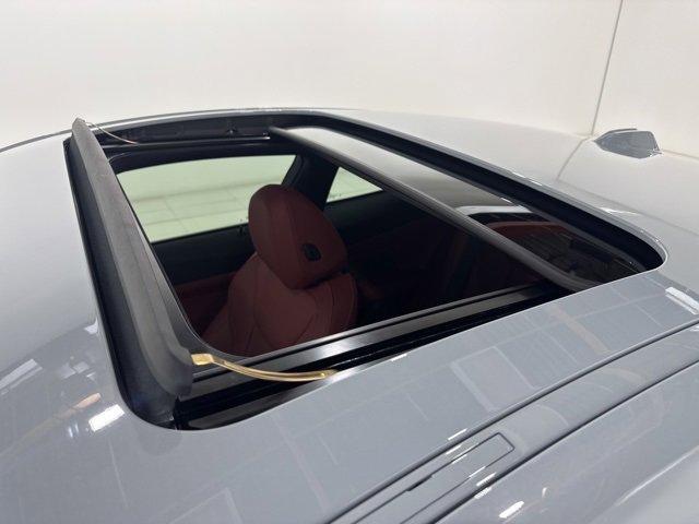 Used 2024 BMW 440i xDrive Coupe w/ Premium Package image 25